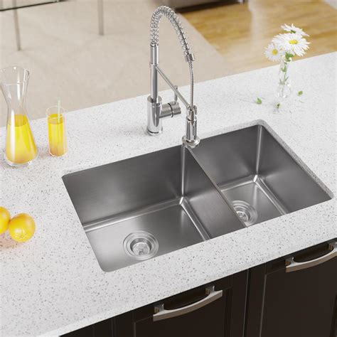 Exclusive MR Direct 501R-18 Stainless Steel Undermount 32-1/8 in. Double Bowl Kitchen Sink, 18 Gauge